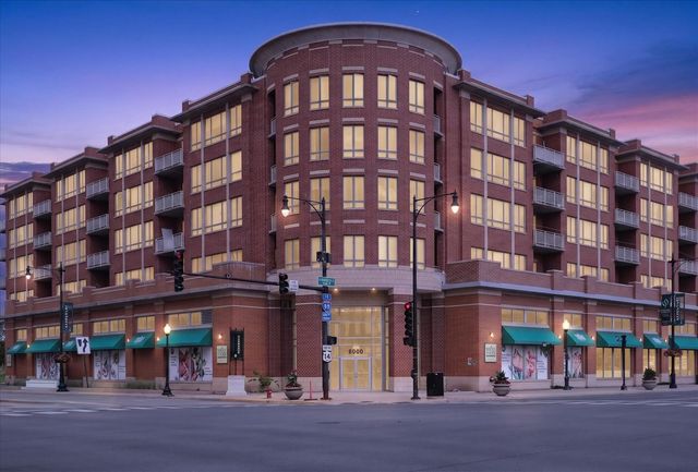 6000 N CICERO Avenue 302, Chicago, IL 60646