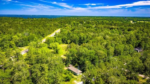 121 St Regis, Livingston, TX 77351