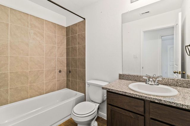 121 St Regis, Livingston, TX 77351