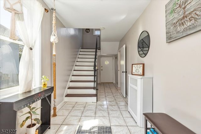 296 Berkeley Avenue, Bloomfield Twp., NJ 07003