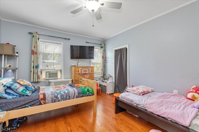 296 Berkeley Avenue, Bloomfield Twp., NJ 07003
