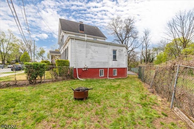 296 Berkeley Avenue, Bloomfield Twp., NJ 07003