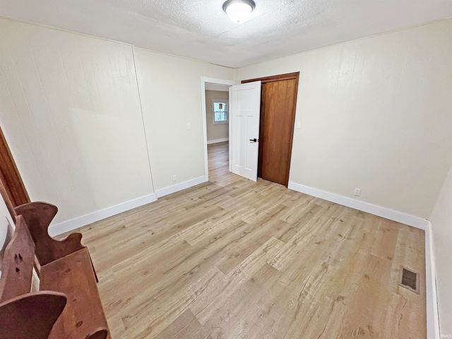 3604 N Kentucky Avenue, Evansville, IN 47711