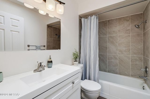8579 N Calle Tioga, Tucson, AZ 85704