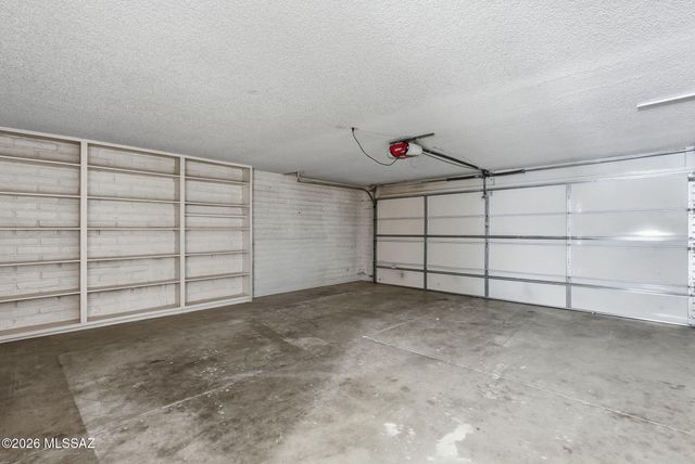 8579 N Calle Tioga, Tucson, AZ 85704
