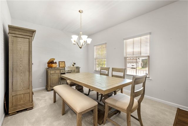 2027 Pinnacle Way, South Park, PA 15129