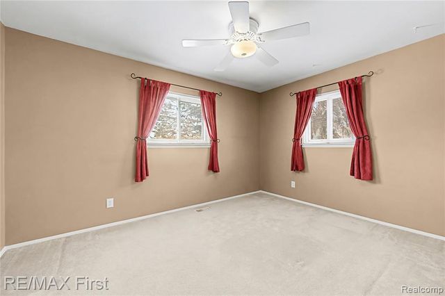 28423 James Drive, Warren, MI 48092