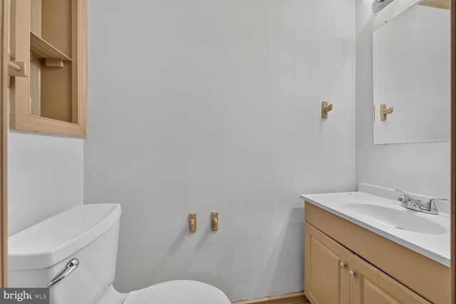 3046 SEMINOLE RD, Woodbridge, VA 22192
