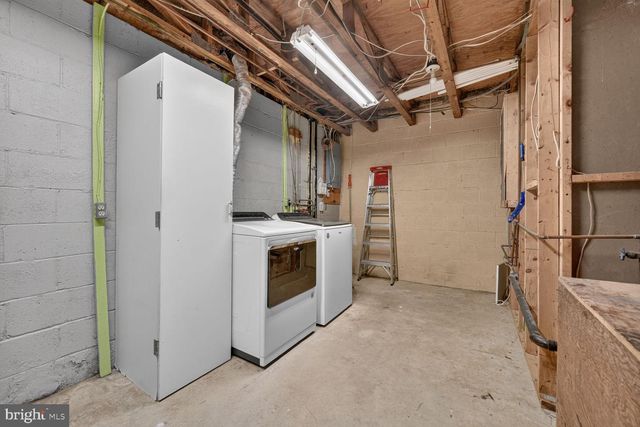 3046 SEMINOLE RD, Woodbridge, VA 22192