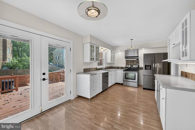 3046 SEMINOLE RD, Woodbridge, VA 22192