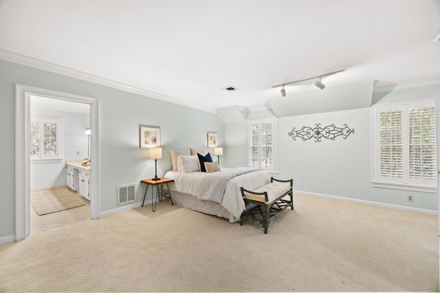 3600 Bowlingate Ln, Nashville, TN 37215