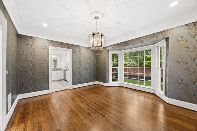 3600 Bowlingate Ln, Nashville, TN 37215