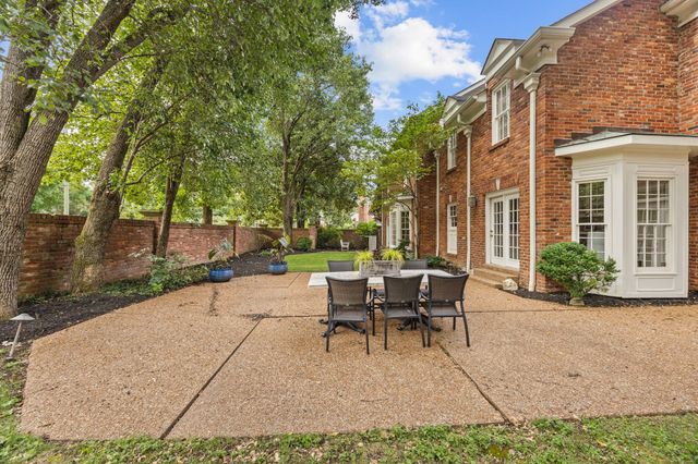 3600 Bowlingate Ln, Nashville, TN 37215