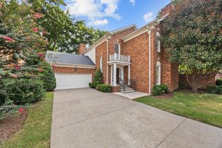 3600 Bowlingate Ln, Nashville, TN 37215