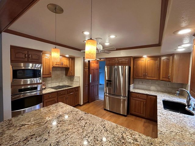 30 Spyglass Drive, Littleton, CO 80123