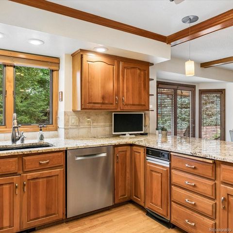 30 Spyglass Drive, Littleton, CO 80123
