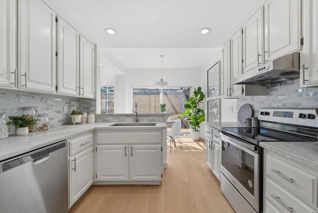 1153 Rosebriar Way, San Jose, CA 95131