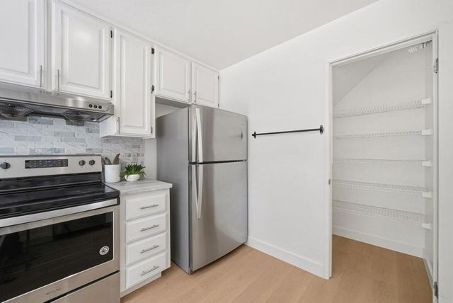 1153 Rosebriar Way, San Jose, CA 95131