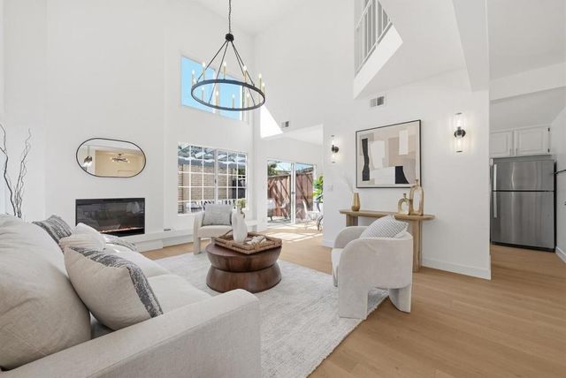 1153 Rosebriar Way, San Jose, CA 95131