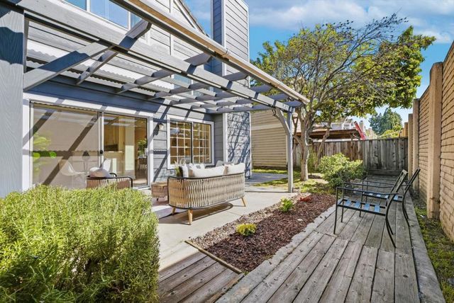 1153 Rosebriar Way, San Jose, CA 95131