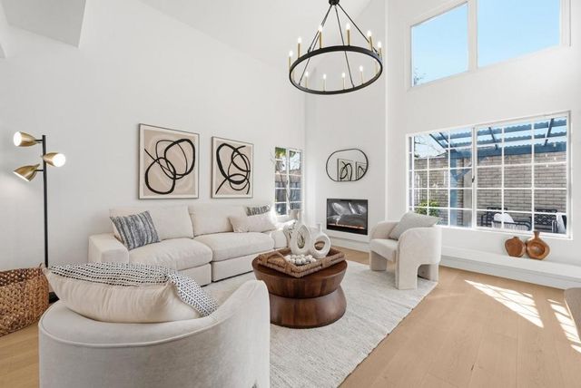 1153 Rosebriar Way, San Jose, CA 95131