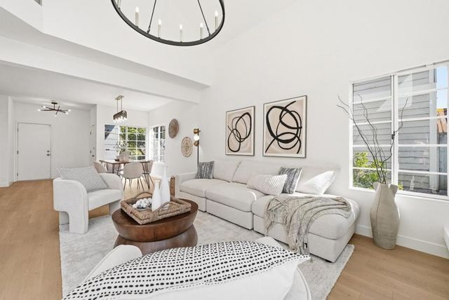 1153 Rosebriar Way, San Jose, CA 95131