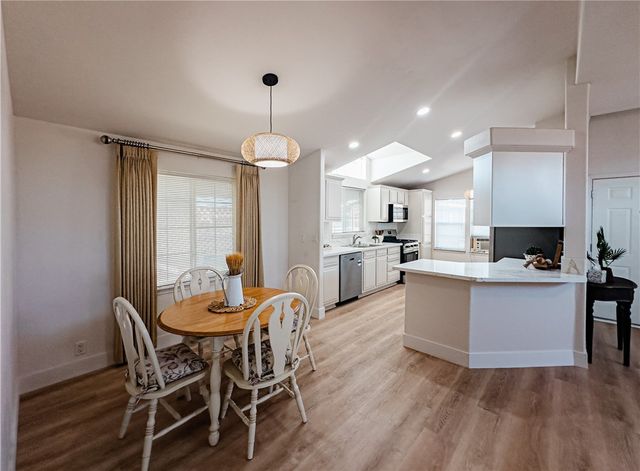 810 Eucalyptus Lane, Fountain Valley, CA 92708