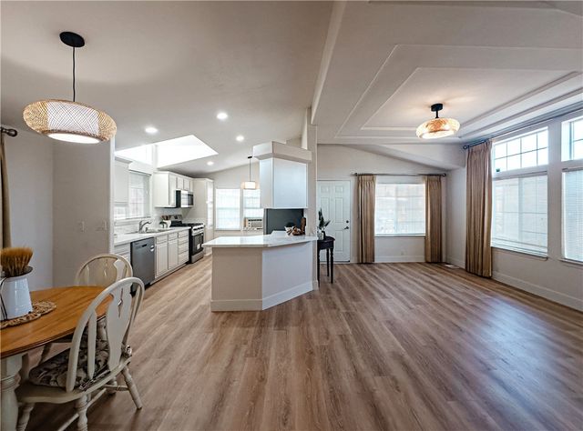 810 Eucalyptus Lane, Fountain Valley, CA 92708