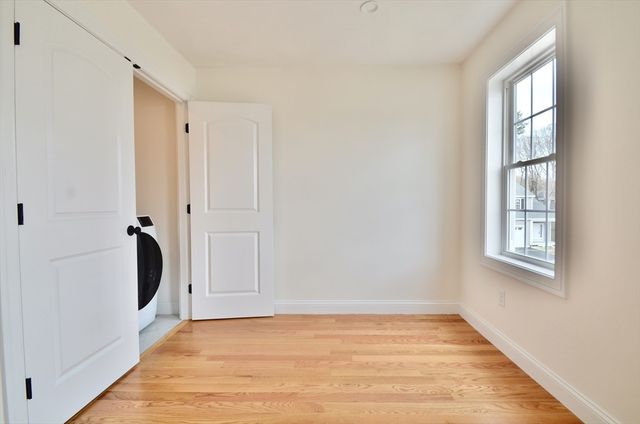 20B Crownshield 20B, Uxbridge, MA 01569