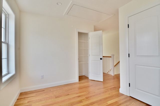 20B Crownshield 20B, Uxbridge, MA 01569