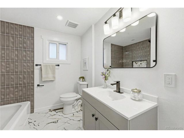 2725 Skyline Dr, Westminster, CO 80030