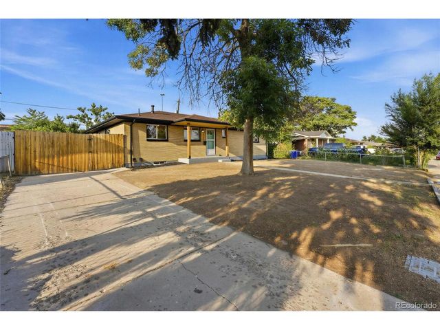 2725 Skyline Dr, Westminster, CO 80030
