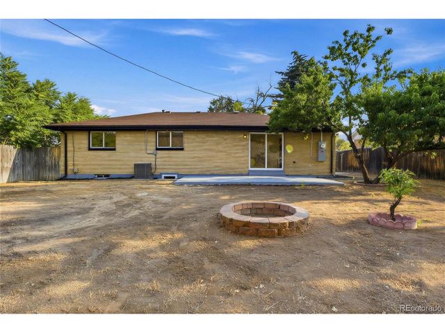 2725 Skyline Dr, Westminster, CO 80030