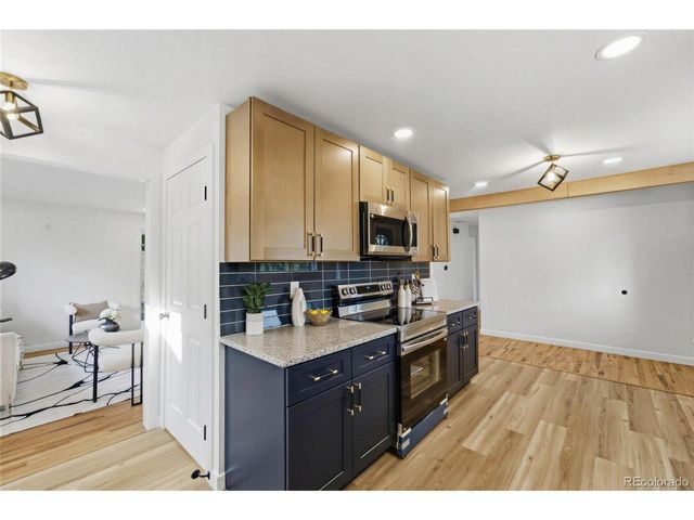 2725 Skyline Dr, Westminster, CO 80030