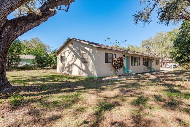 427 6TH AVENUE NE, Largo, FL 33770