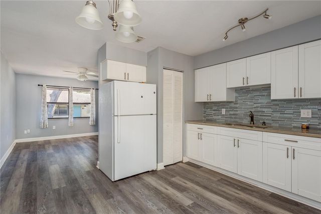 427 6TH AVENUE NE, Largo, FL 33770