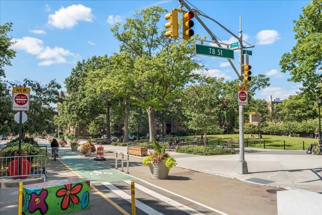 3420 78th St Apt 2J, New York City, NY 11372