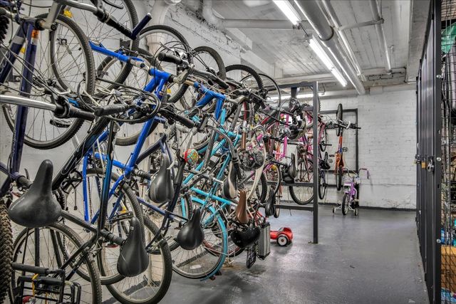 3420 78th St Apt 2J, New York City, NY 11372