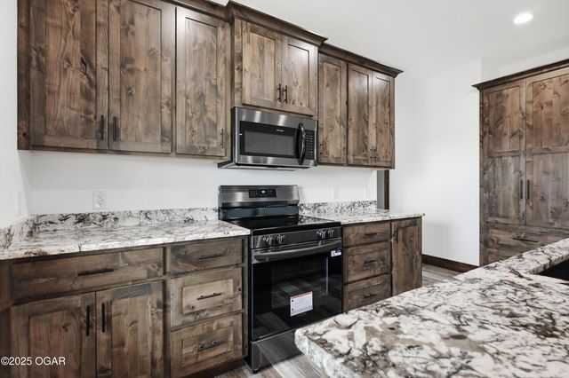 11982 Gaiety Lane, Carthage, MO 64836