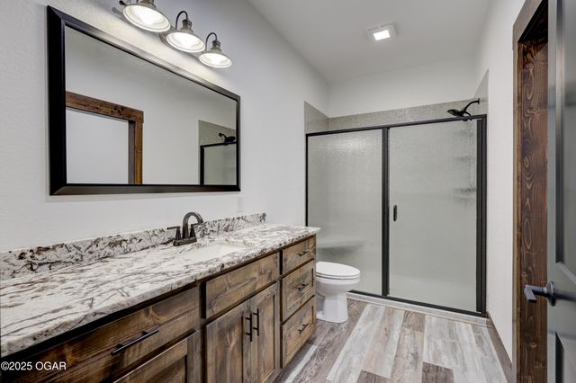 11982 Gaiety Lane, Carthage, MO 64836