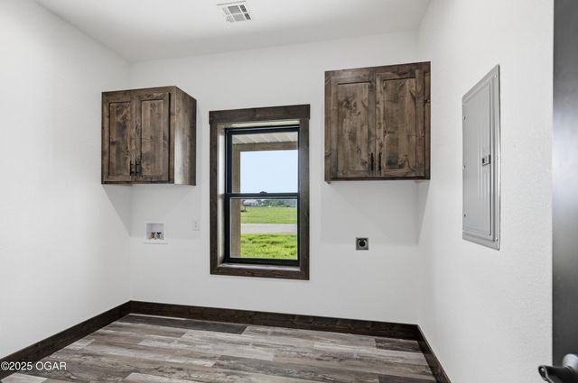 11982 Gaiety Lane, Carthage, MO 64836