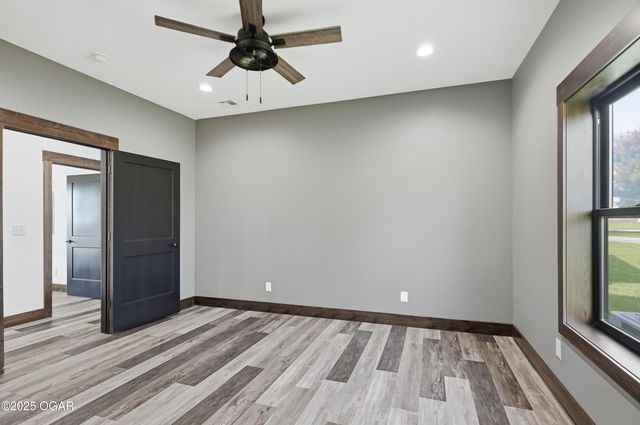 11982 Gaiety Lane, Carthage, MO 64836