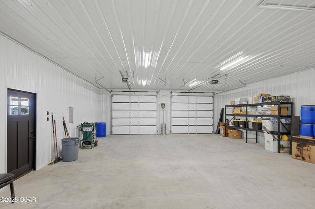 11982 Gaiety Lane, Carthage, MO 64836