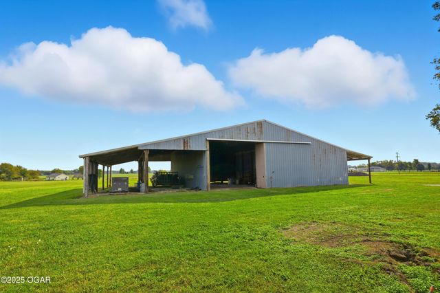 11982 Gaiety Lane, Carthage, MO 64836