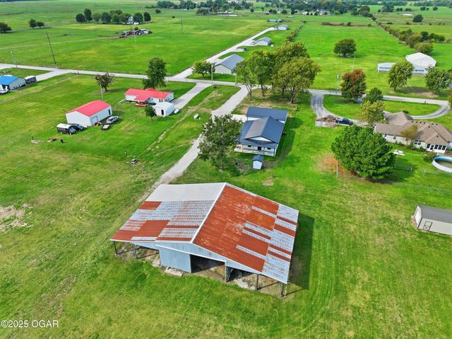 11982 Gaiety Lane, Carthage, MO 64836