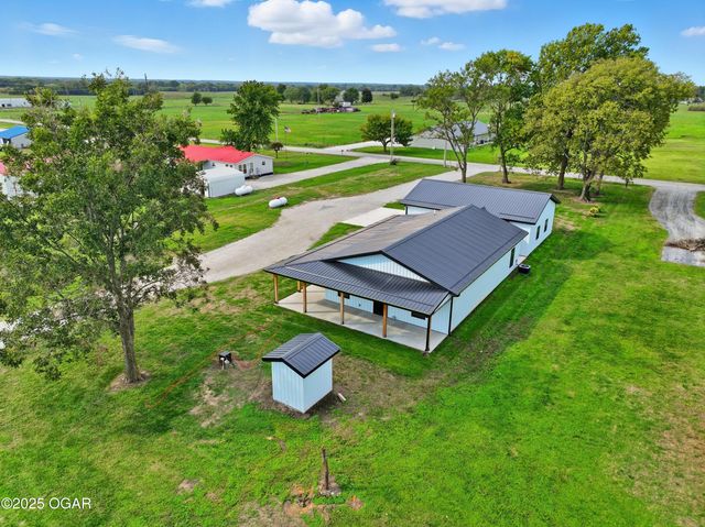 11982 Gaiety Lane, Carthage, MO 64836