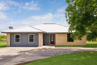17207 Mcdonald Road, Alvin, TX 77511