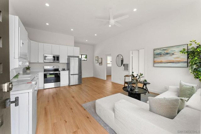 703 40th St, San Diego, CA 92102