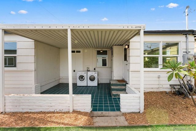 703 40th St, San Diego, CA 92102