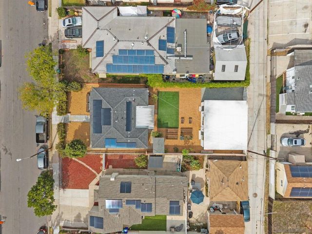 703 40th St, San Diego, CA 92102